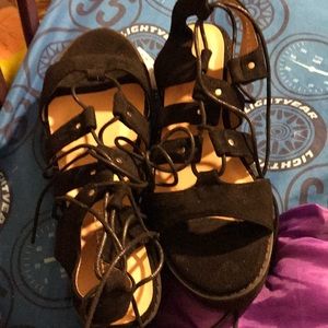 Open toe sandal